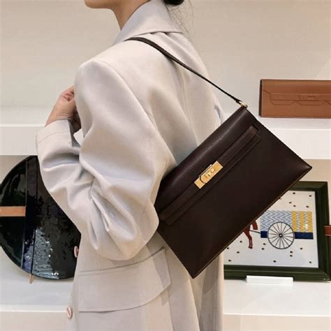 Hermes kelly elan